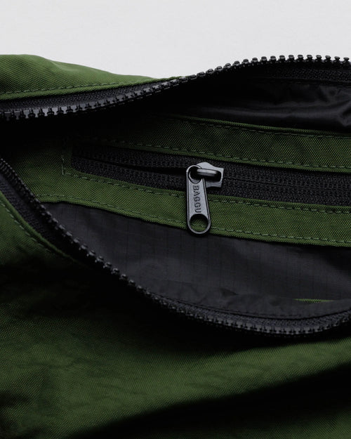 BAGGU Medium Crescent Bag - Bay Laurel