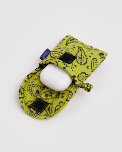 BAGGU Puffy Earbuds Case Chartreuse Paisley
