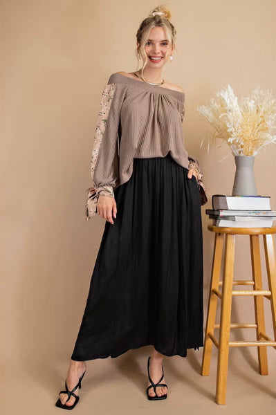 Satin Side Slit Skirt- Black
