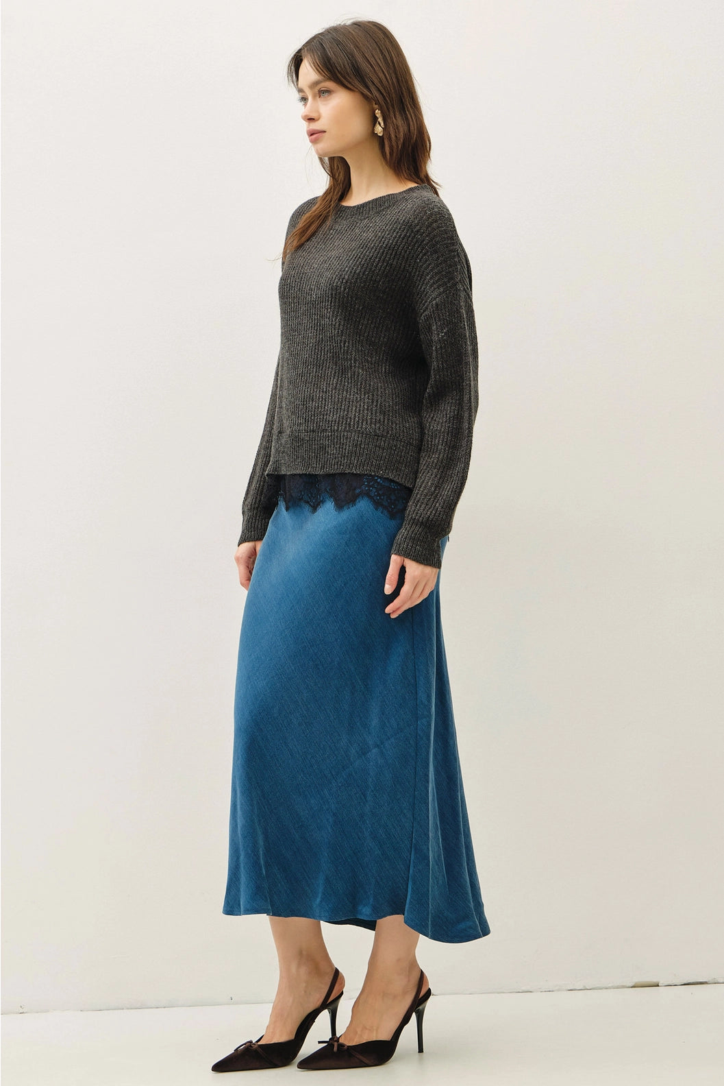 Scalloped Lace Hem Sweater Grey