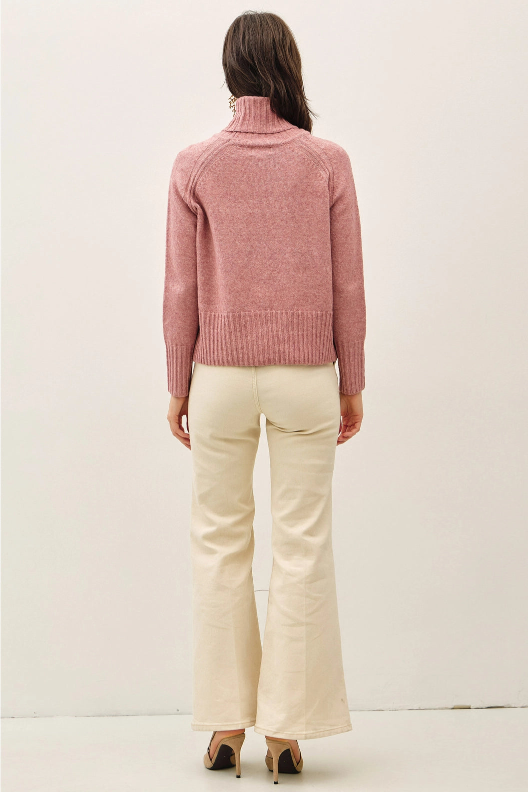 Wide Trim Turtleneck Sweater - Rose
