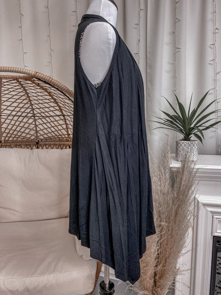 Plus - Black Vest