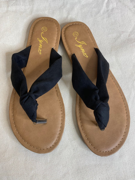 Black Knotted Flip Flop